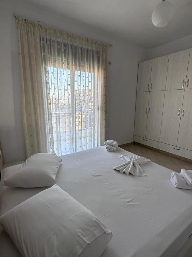 Payo Apartments Sarandë Exterior foto