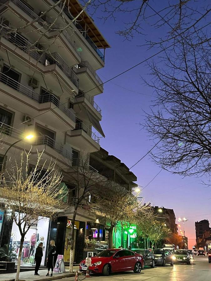 Payo Apartments Sarandë Exterior foto
